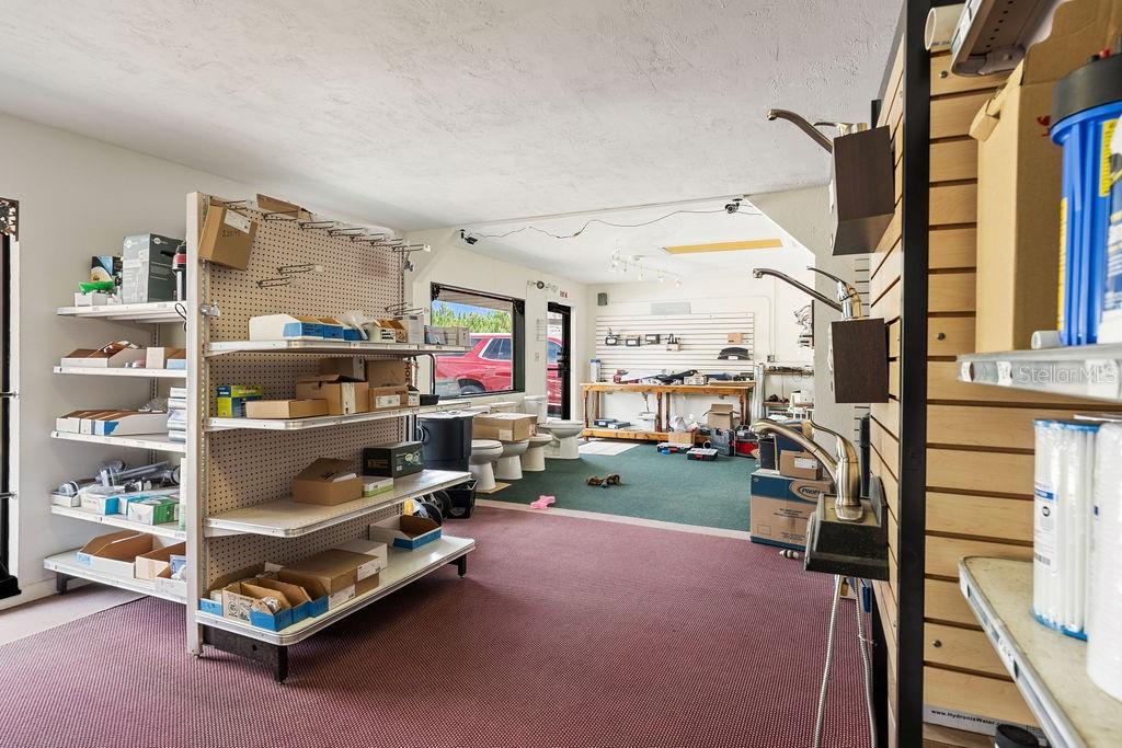 SUNKIST ESTATES - Commercial Sale