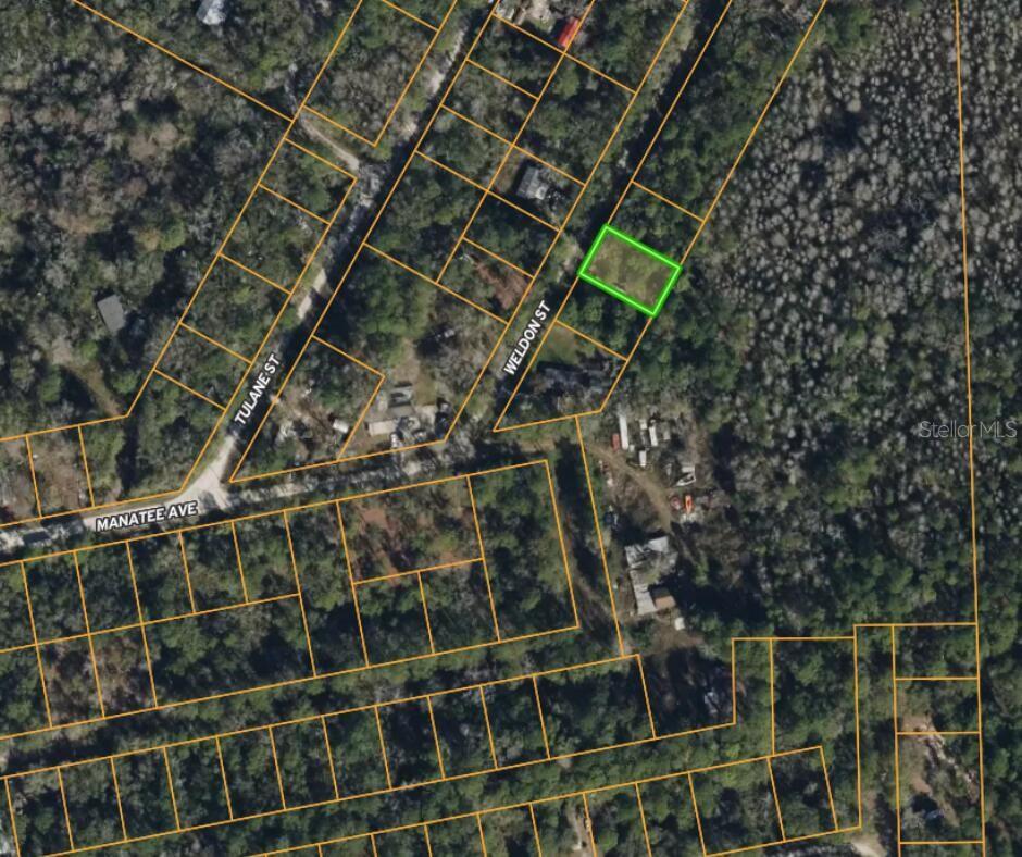MOON LAKE ESTATES - Land