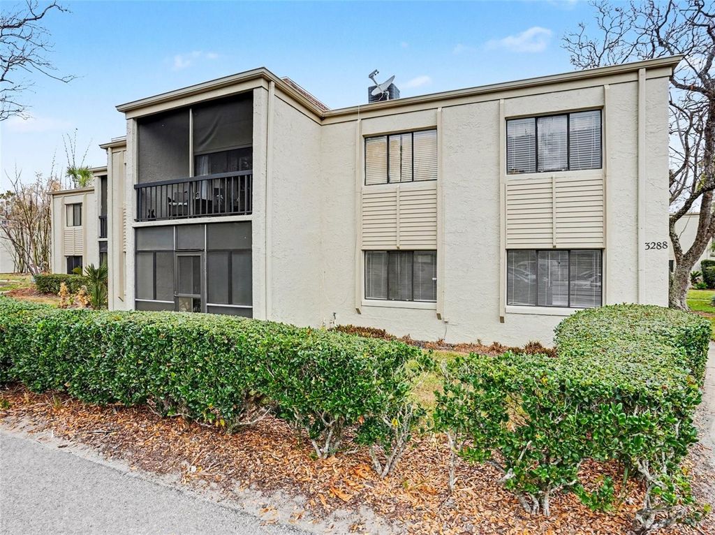 Photo of 3288 S Semoran Boulevard #14, Orlando, FL 32822 (MLS # O6386764)