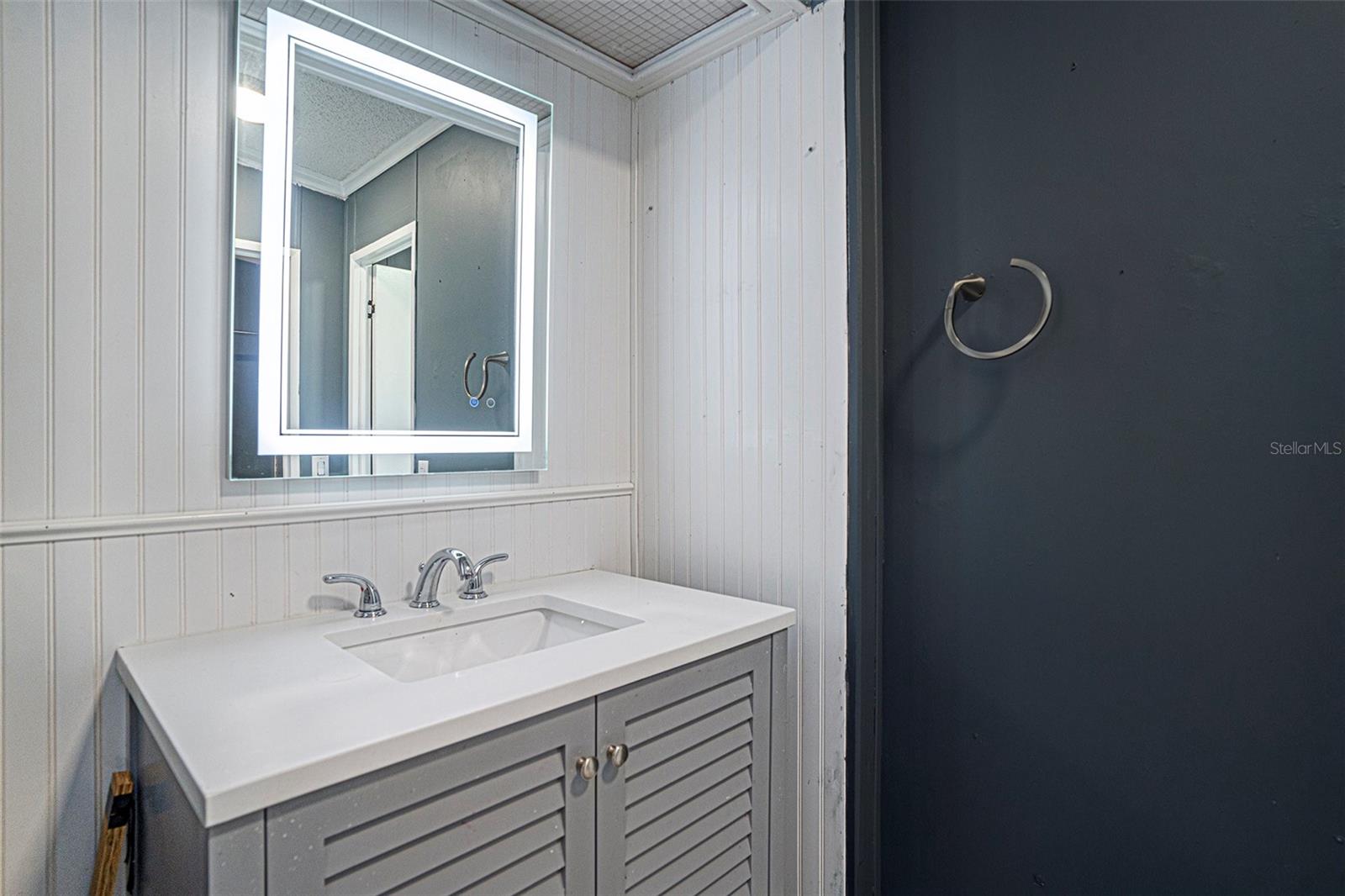 TIMBER LAKE ESTATES - Residential