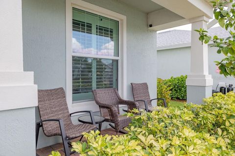 A home in PORT ST LUCIE