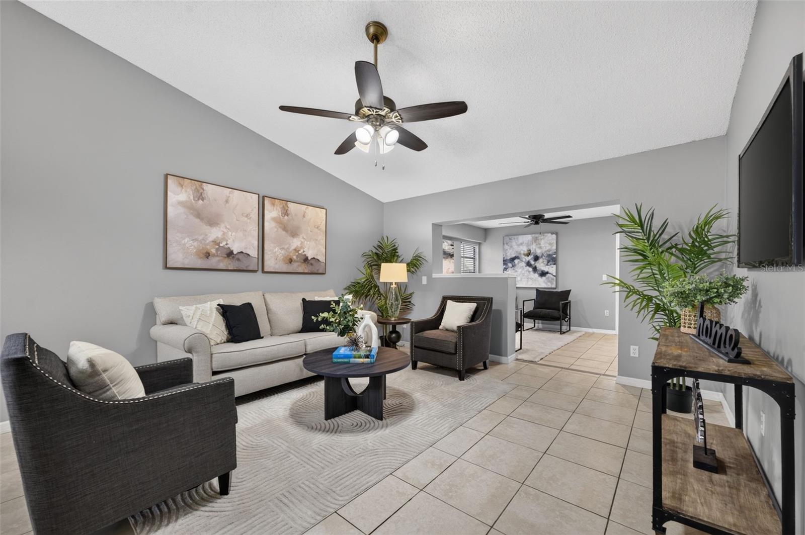 117 SHADY OAK LANE