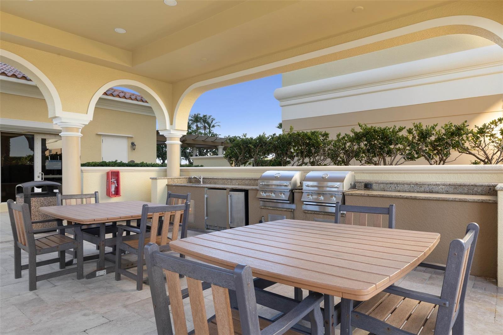 HAMMOCK DUNES - Residential