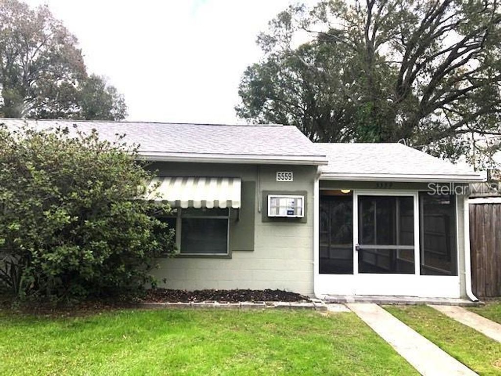 Photo of 5559 Barton Drive, Orlando, FL 32807 (MLS # O6353280)