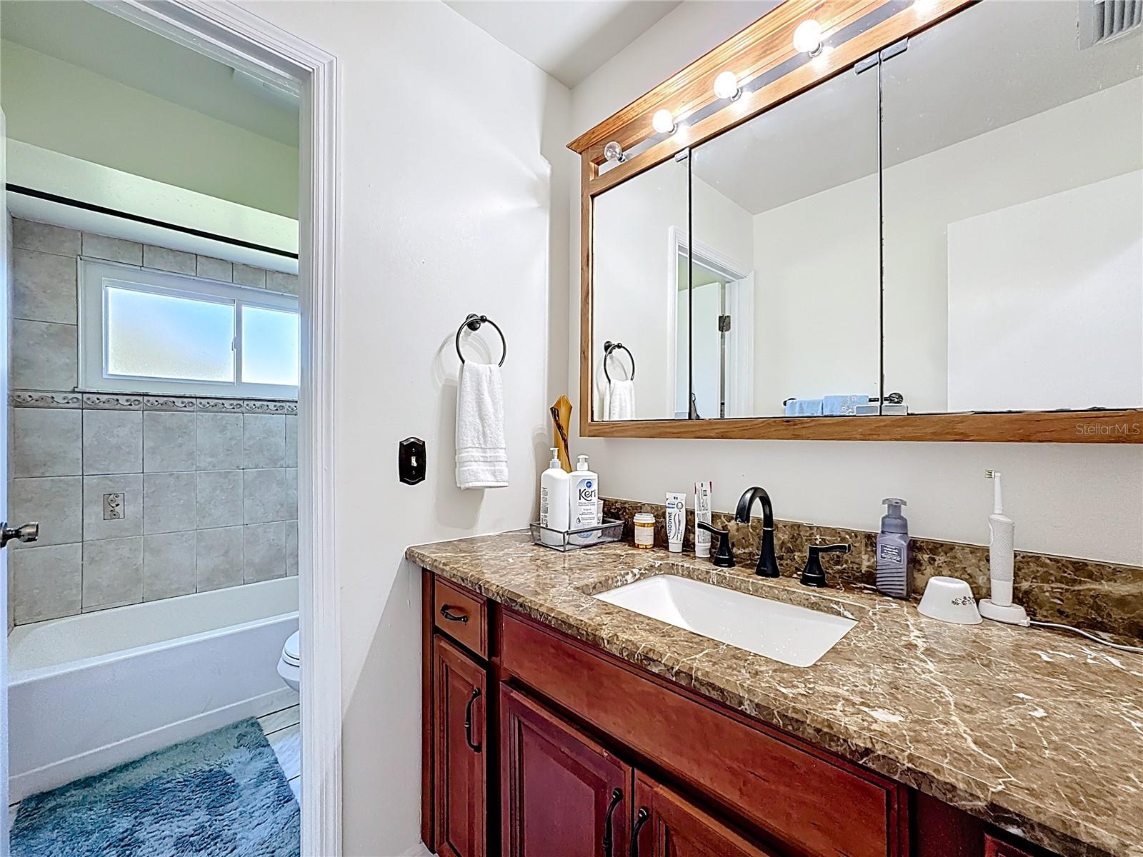 MANDARIN SEC 8 - Residential