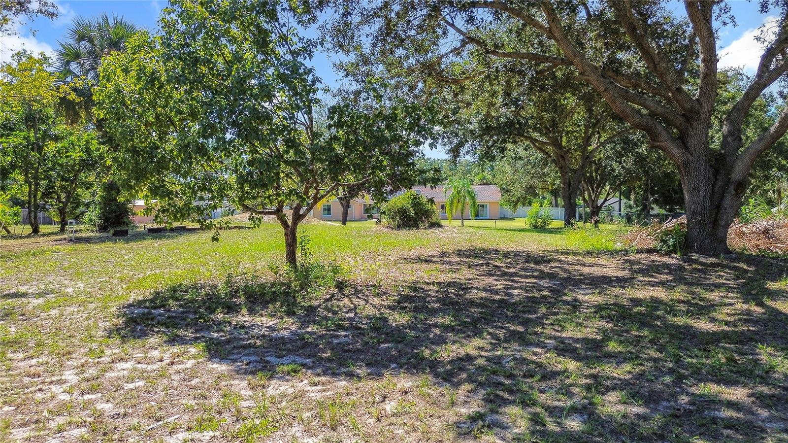 MANDARIN SEC 8 - Residential