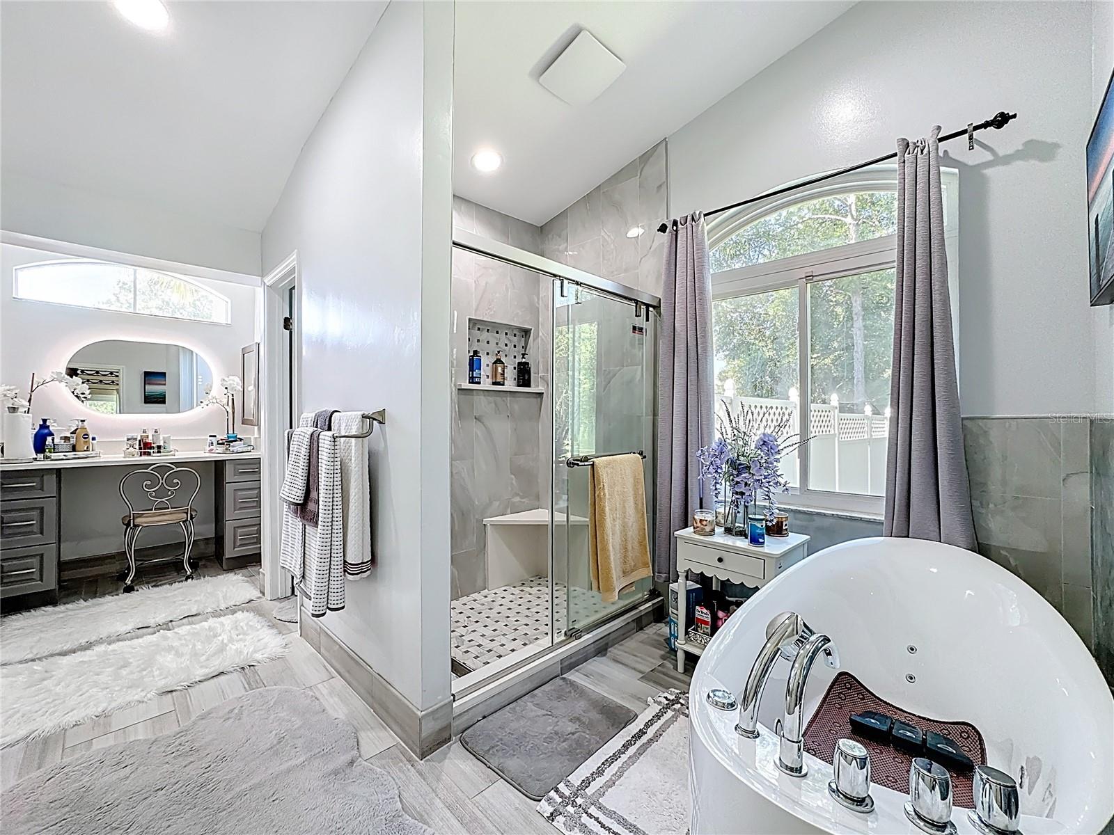 MANDARIN SEC 8 - Residential