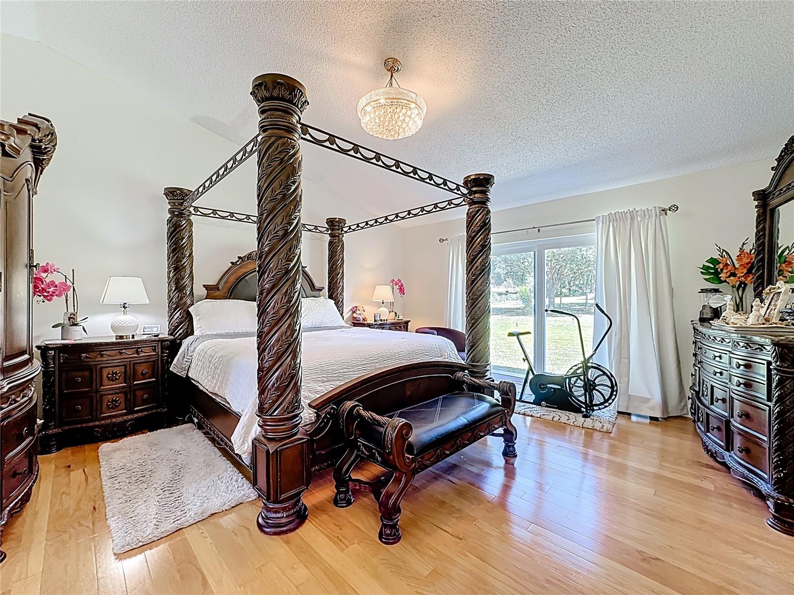 MANDARIN SEC 8 - Residential