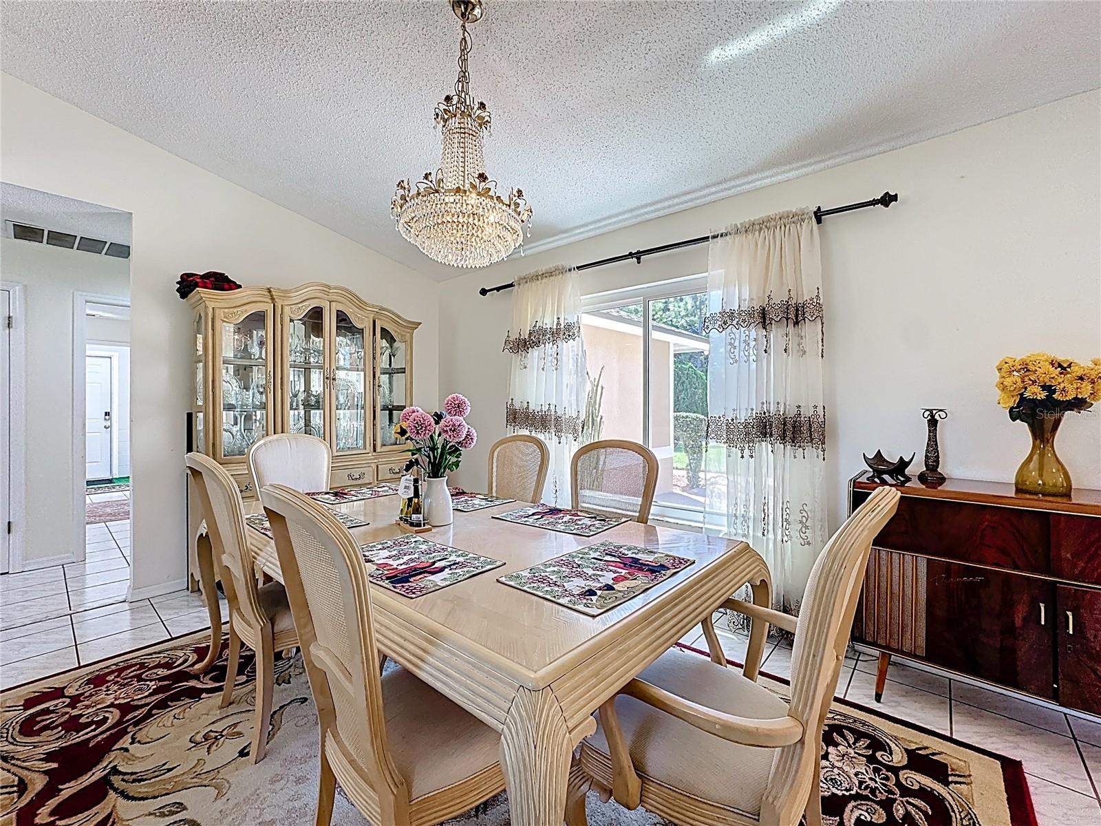 MANDARIN SEC 8 - Residential