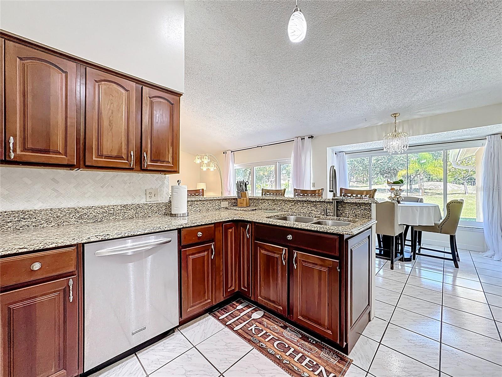 MANDARIN SEC 8 - Residential