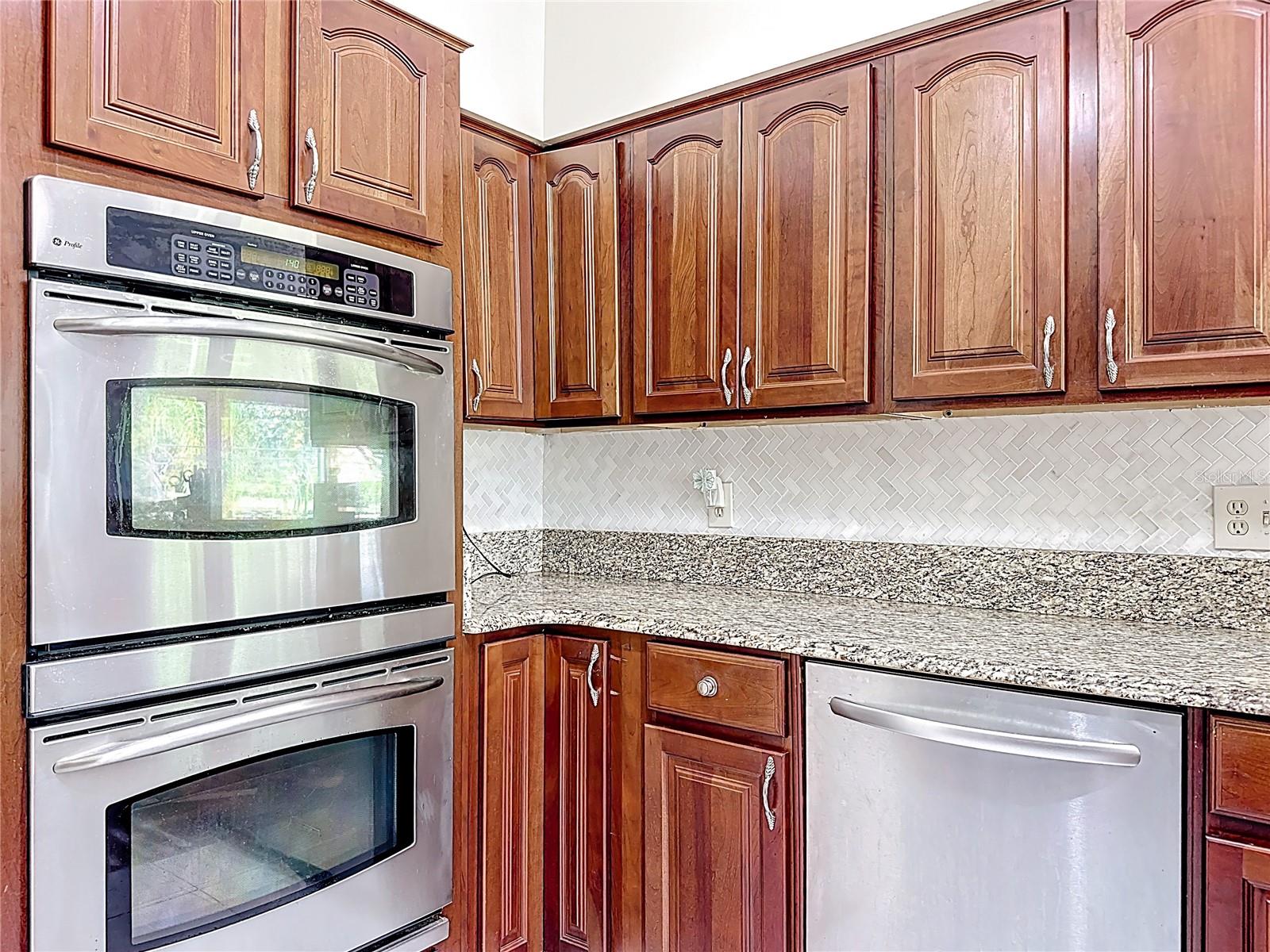 MANDARIN SEC 8 - Residential