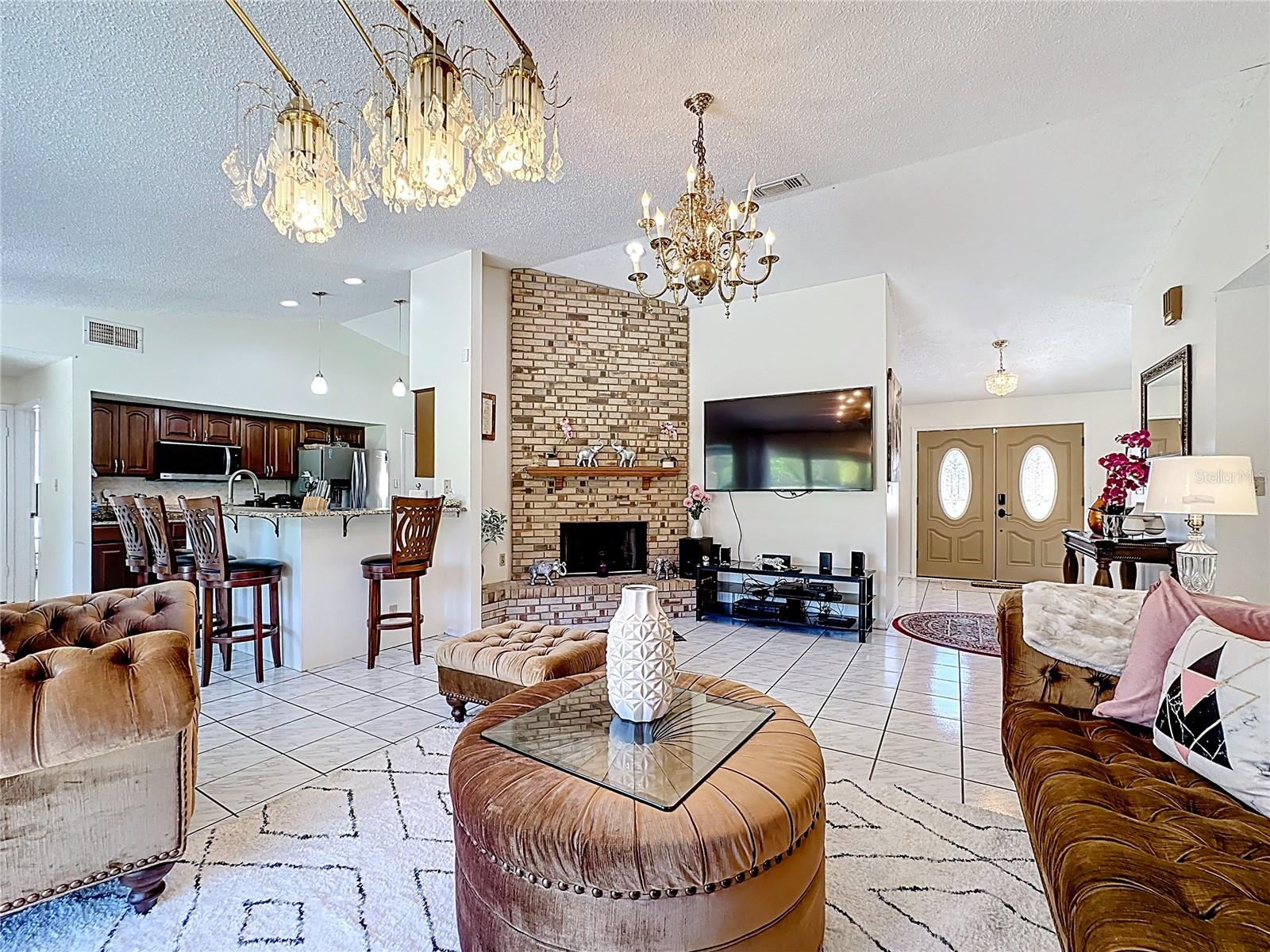 MANDARIN SEC 8 - Residential