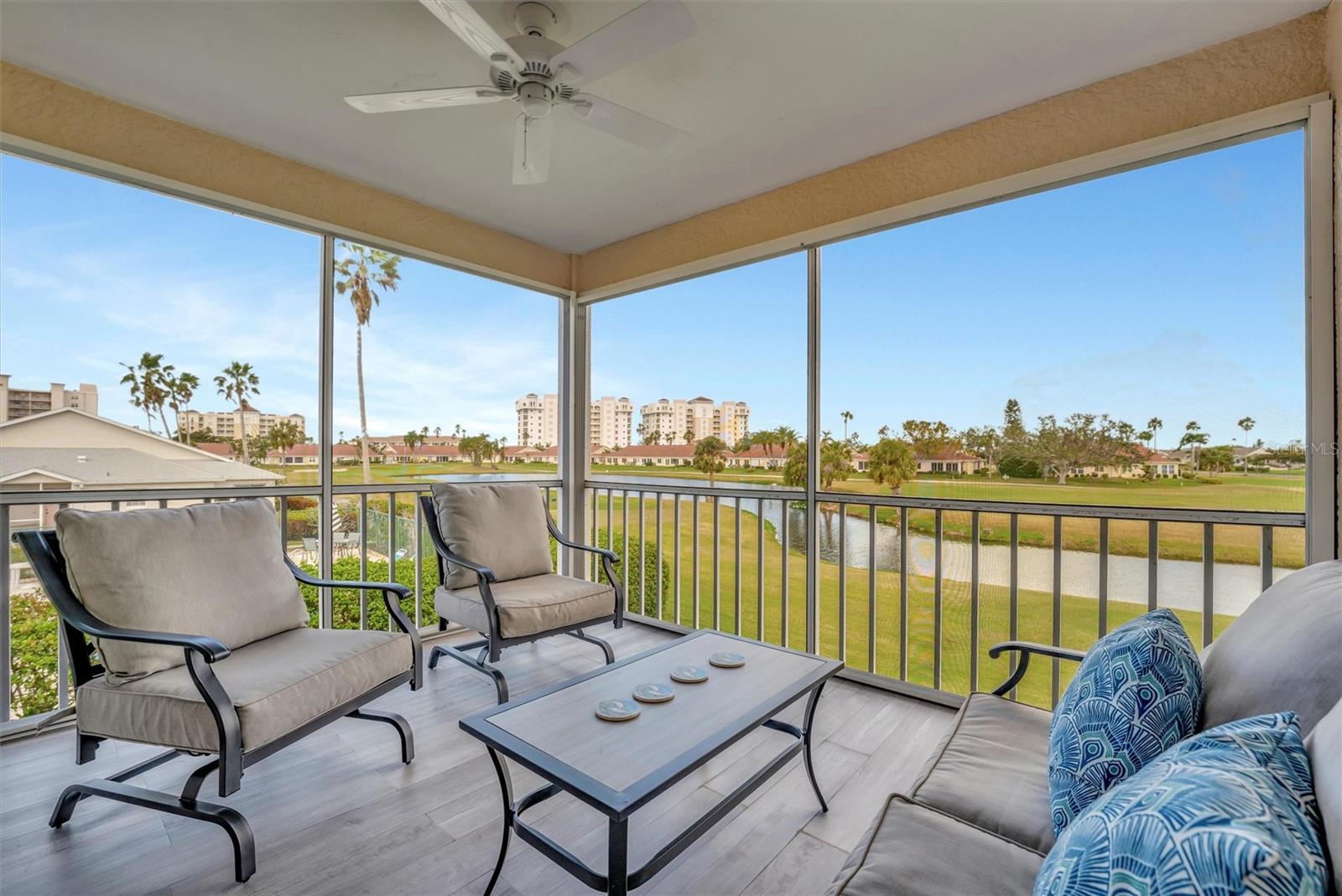 1620 FAIRWAY TRACE B