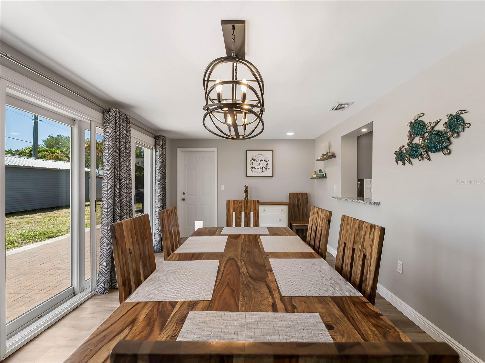 EAST GATE - Residential