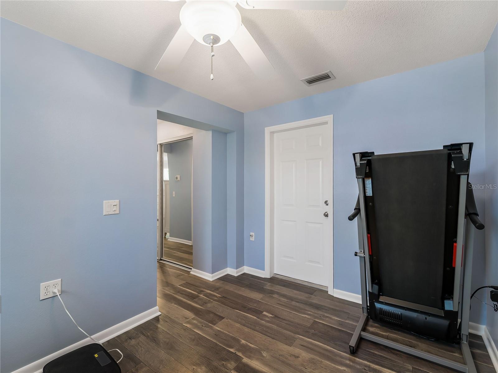 EAST GATE - Residential
