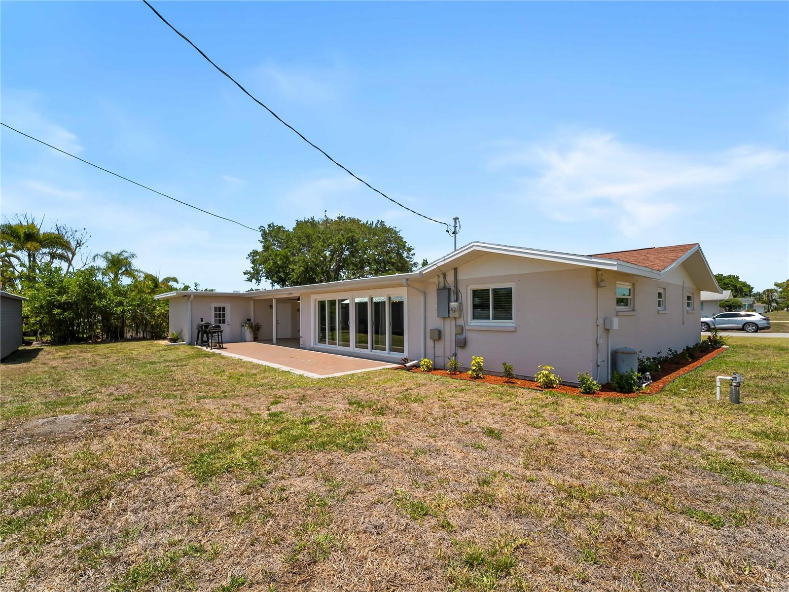 EAST GATE - Residential