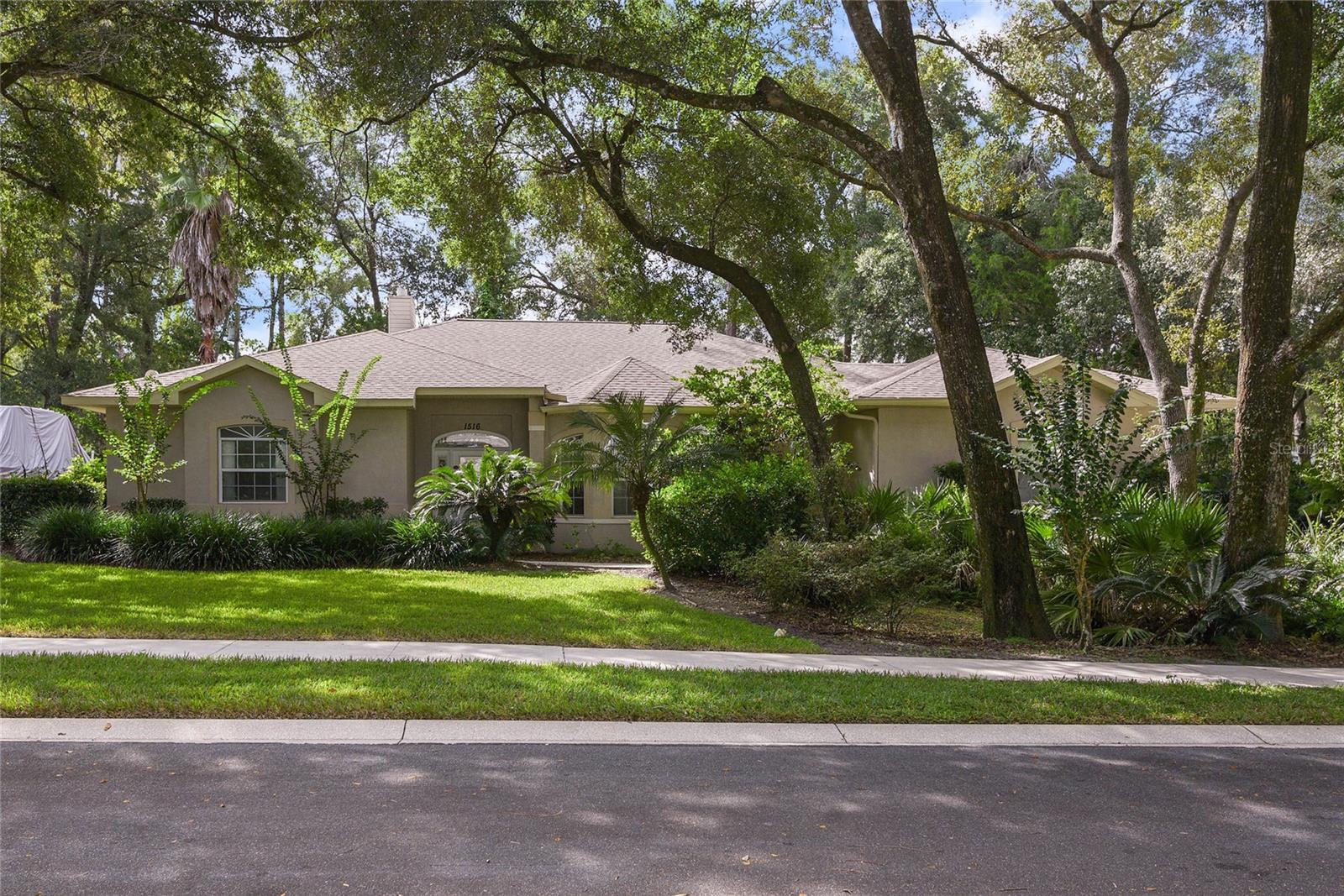 1516 ROCKWELL HEIGHTS DRIVE