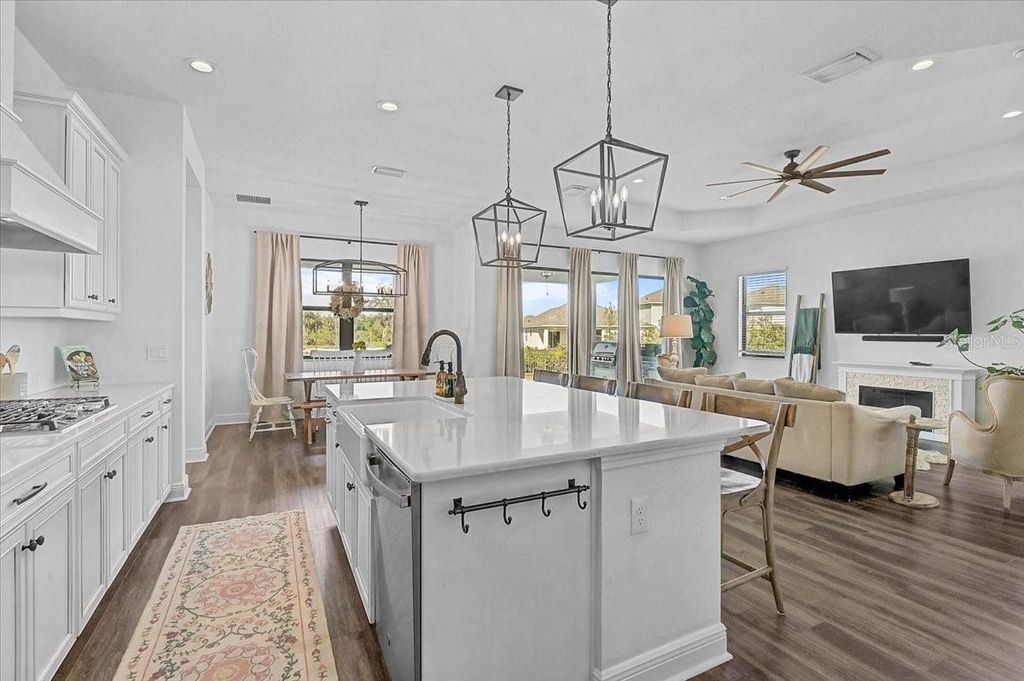 Photo of 13716 Old Creek Court, Parrish, FL 34219 (MLS # A4688222)