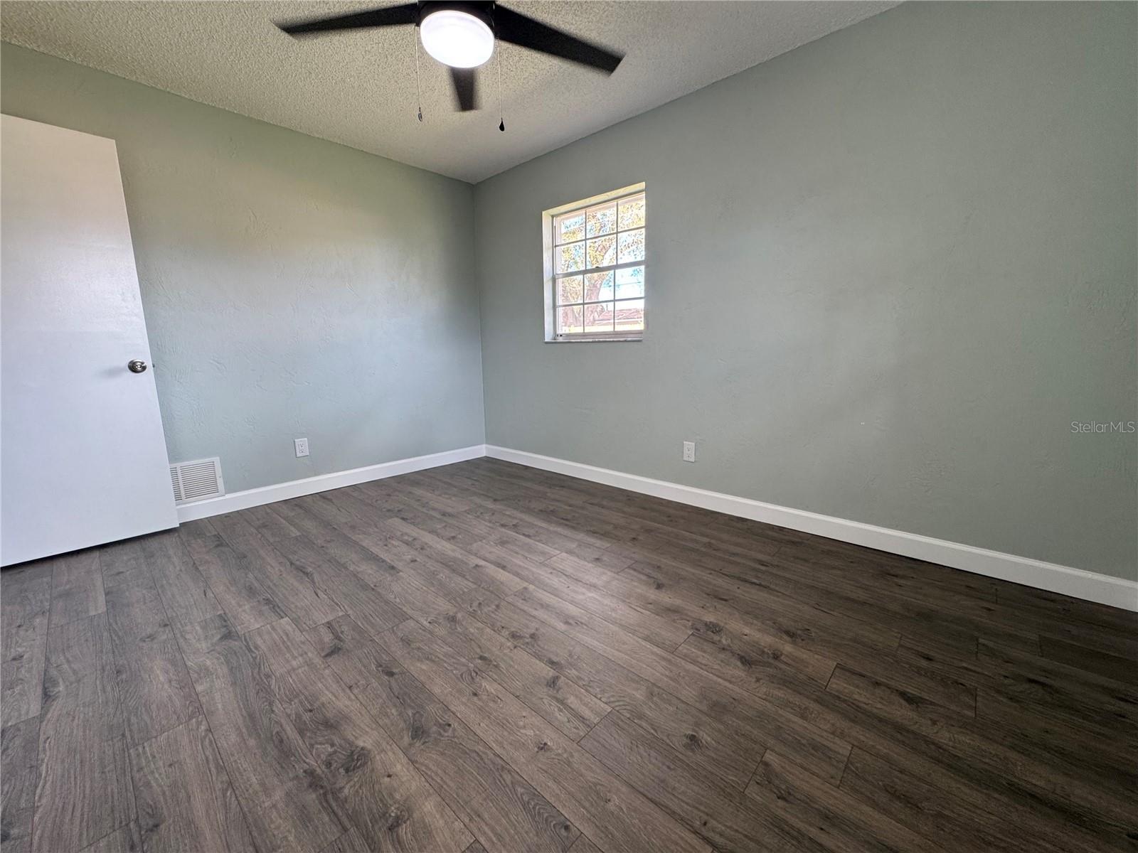 GOLF VIEW SEC 11 - Residential