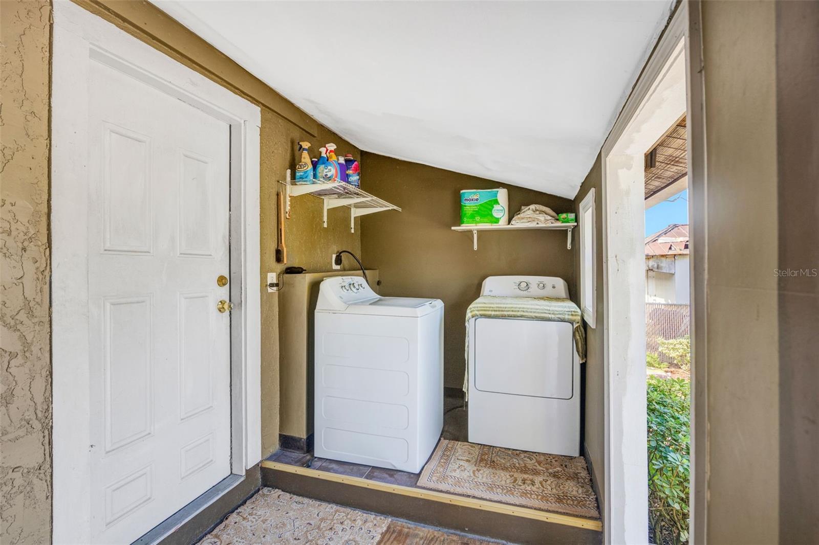 MADISON PARK - Residential