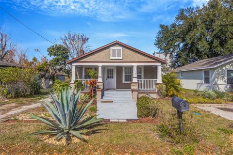 Photo of 1112 W Madison Street, Plant City, FL 33563 (MLS # TB8464580)