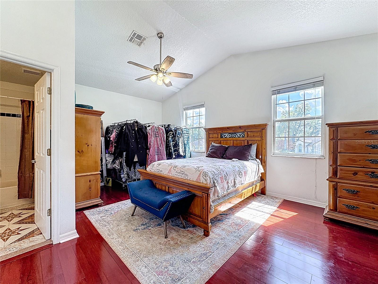 REMINGTON OAKS PH 01 - Residential