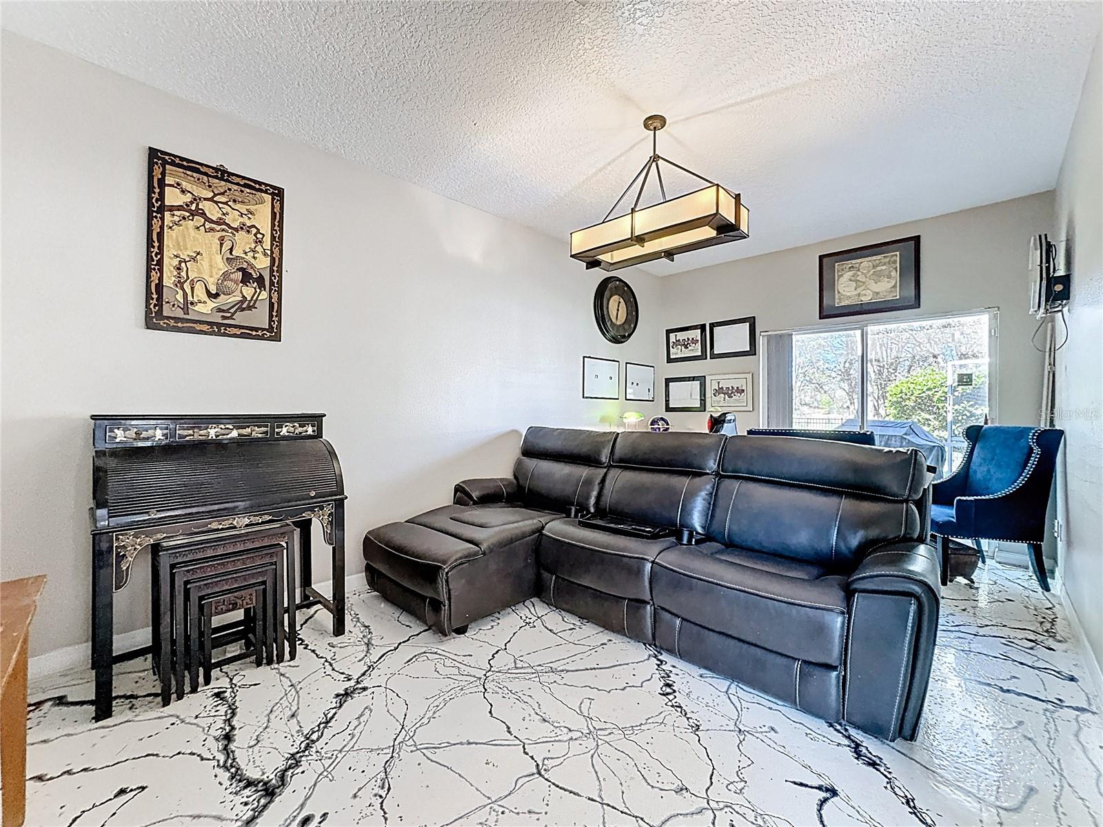 REMINGTON OAKS PH 01 - Residential