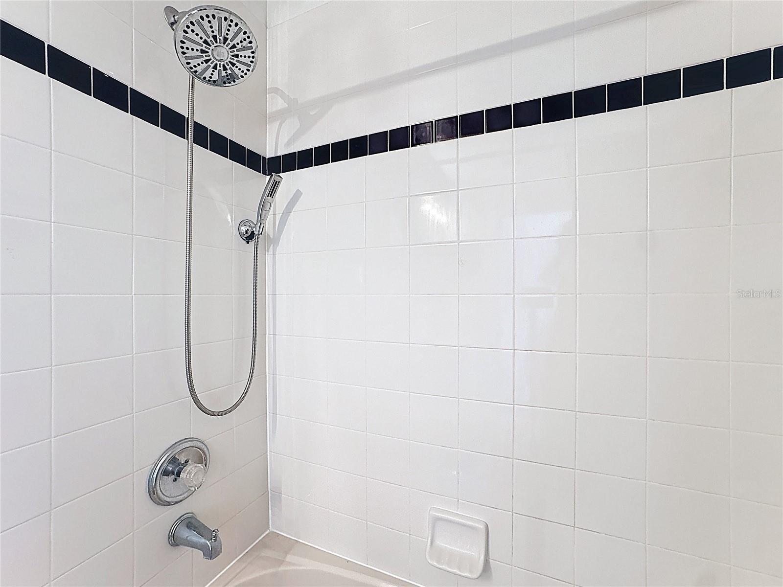 REMINGTON OAKS PH 01 - Residential