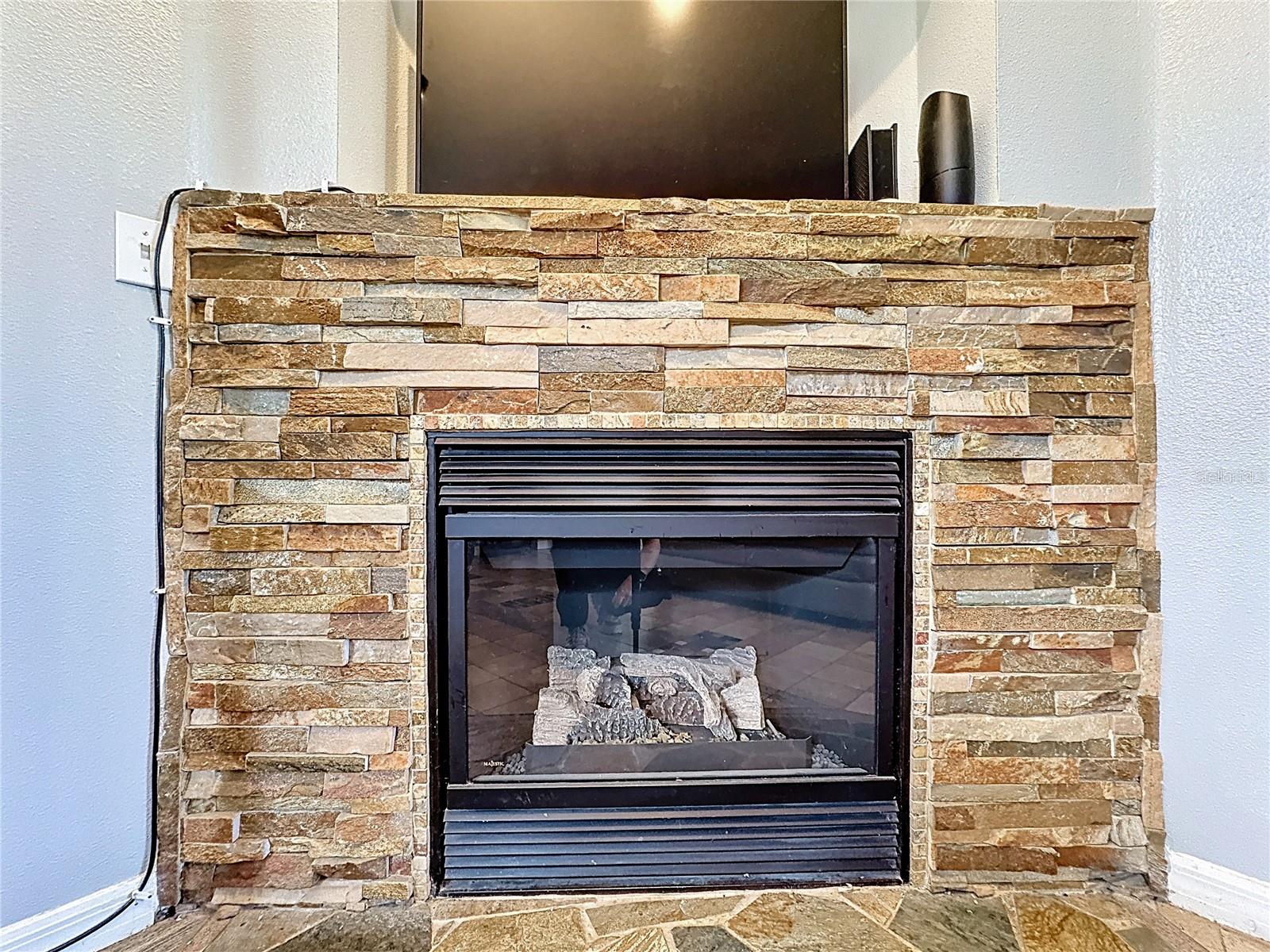 REMINGTON OAKS PH 01 - Residential