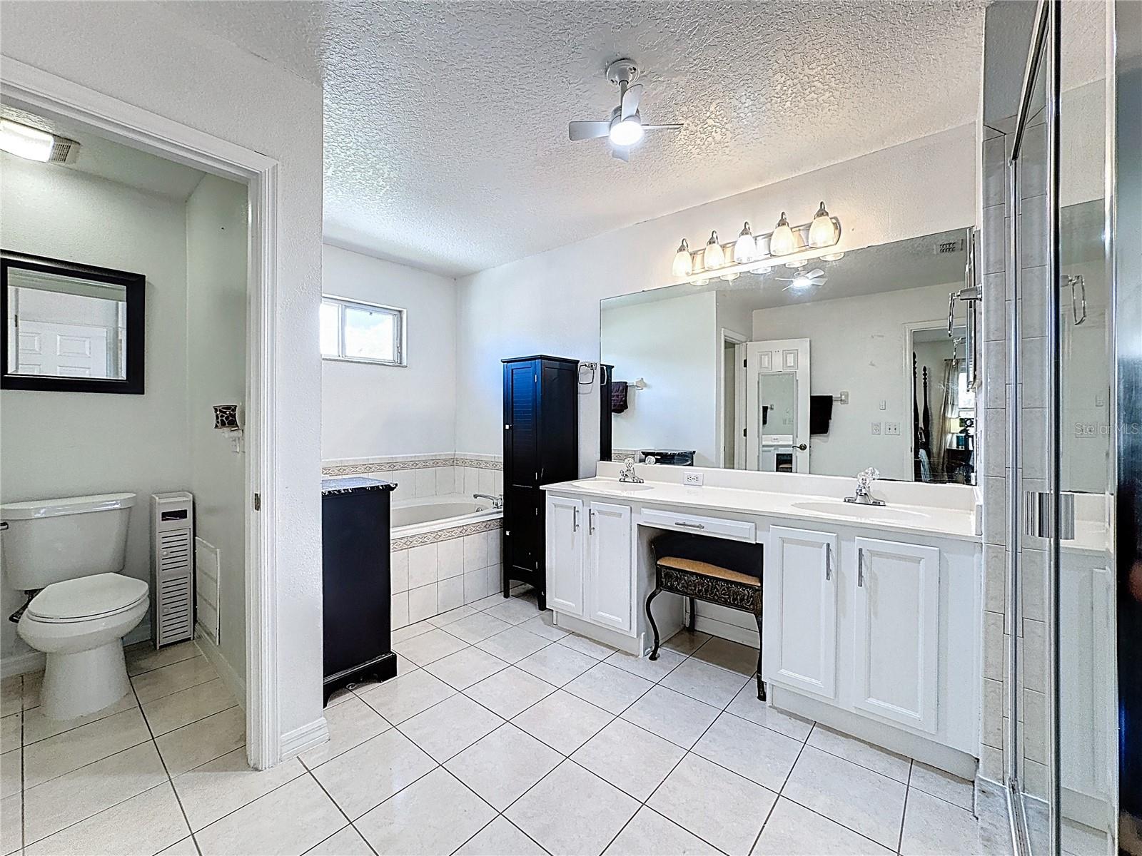 REMINGTON OAKS PH 01 - Residential