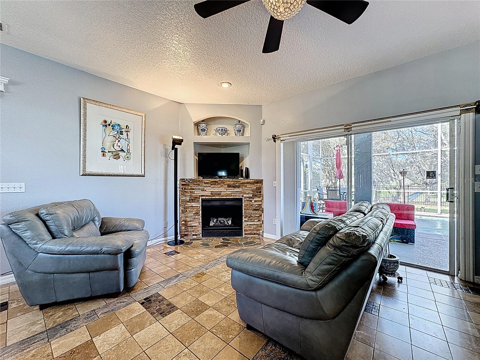 REMINGTON OAKS PH 01 - Residential