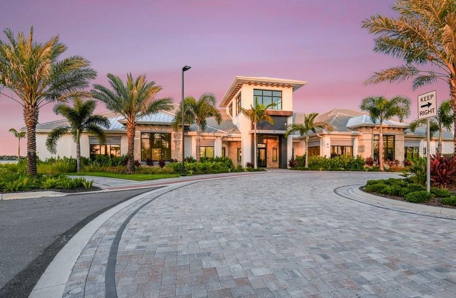 ESPLANADE LAKE CLUB 5 B - Residential