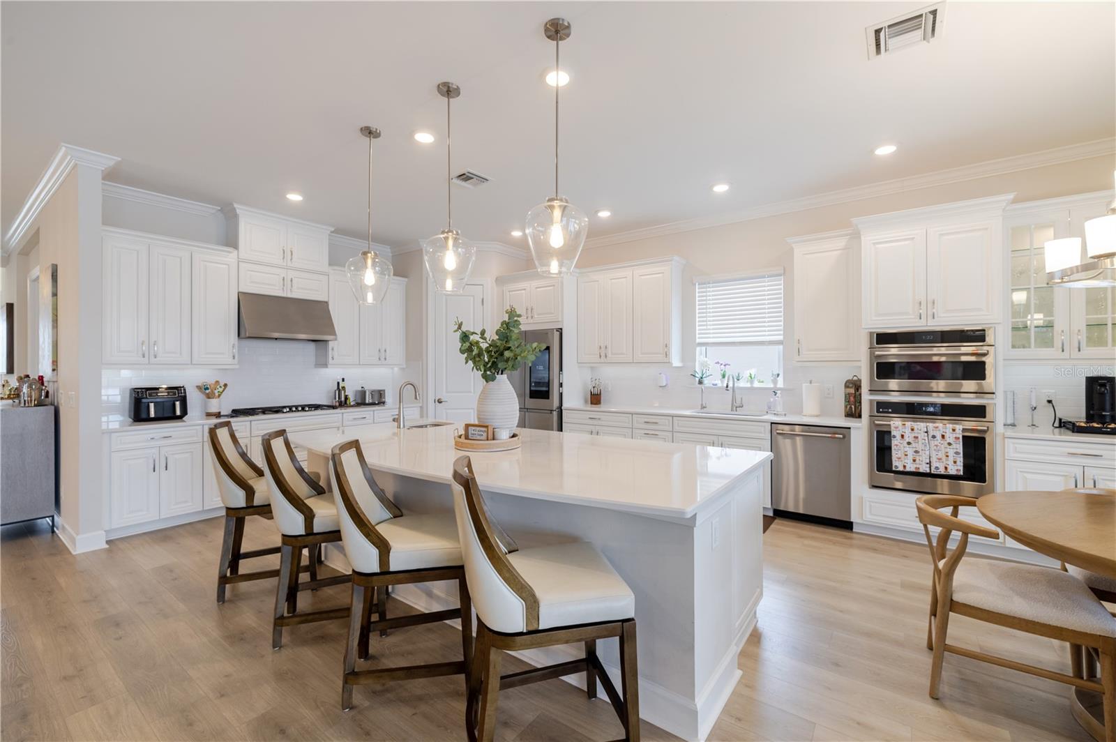 ESPLANADE LAKE CLUB 5 B - Residential