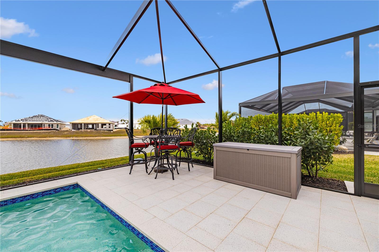 ESPLANADE LAKE CLUB 5 B - Residential