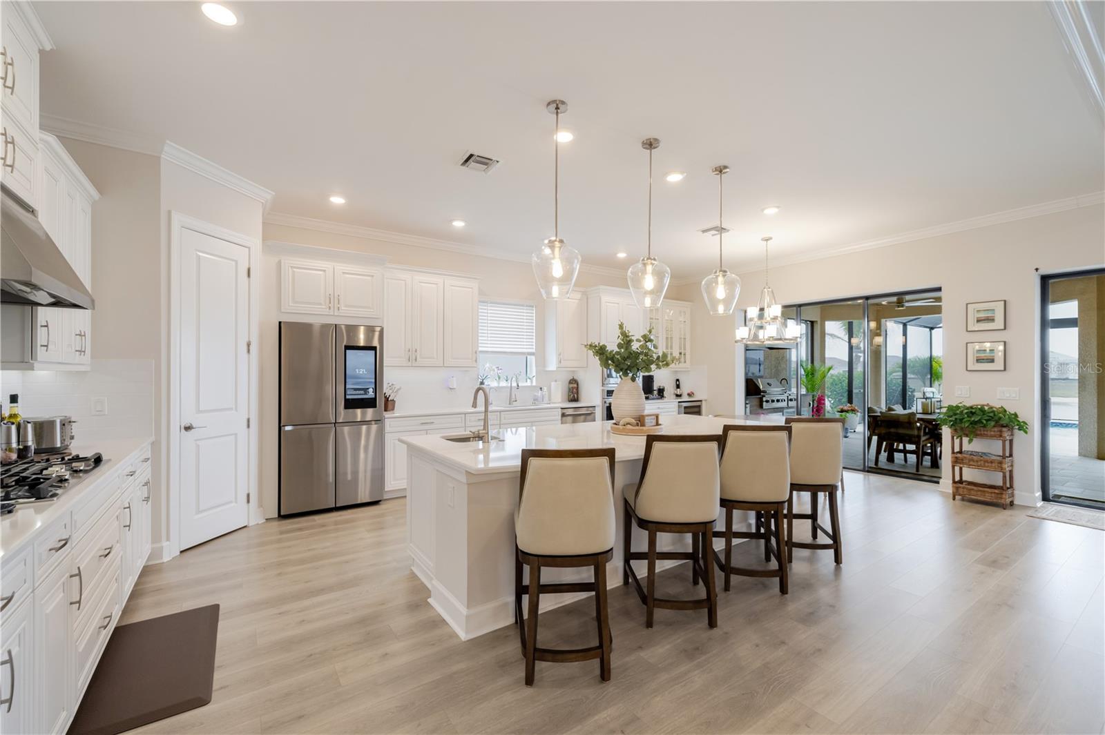 ESPLANADE LAKE CLUB 5 B - Residential