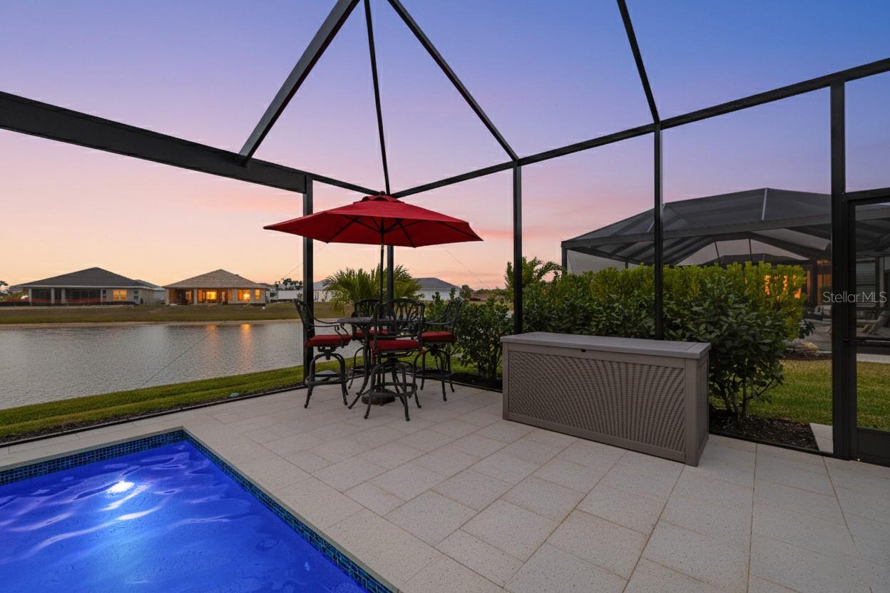 ESPLANADE LAKE CLUB 5 B - Residential