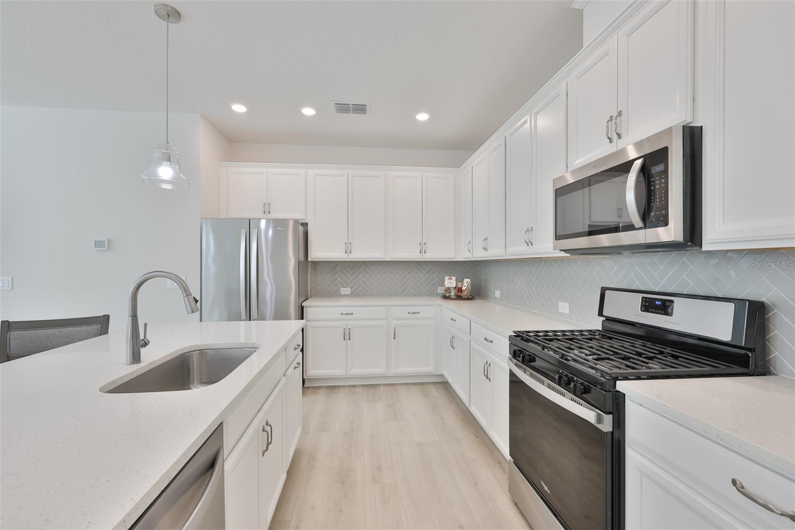 FISHHAWK RANCH WEST PH 3A - Residential