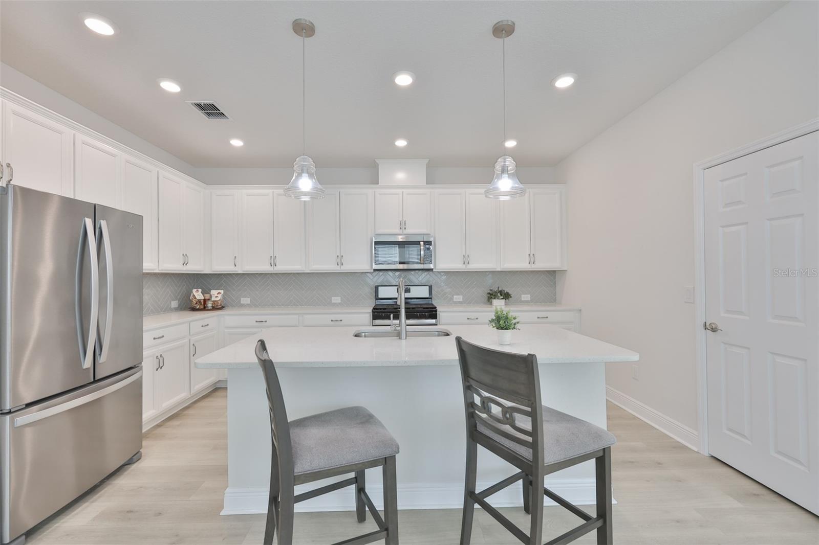 FISHHAWK RANCH WEST PH 3A - Residential