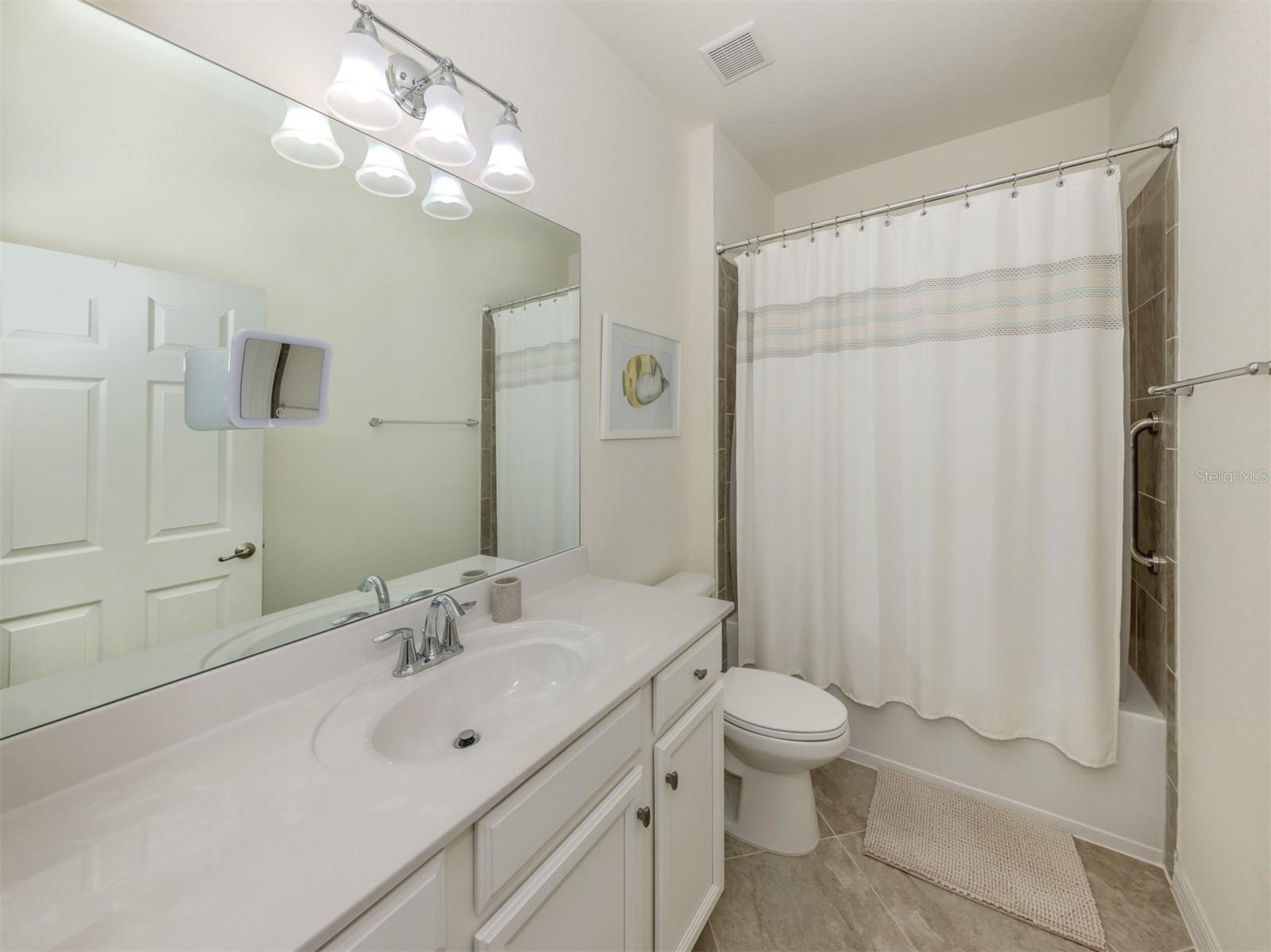 GRAN PARADISO PH 1 - Residential