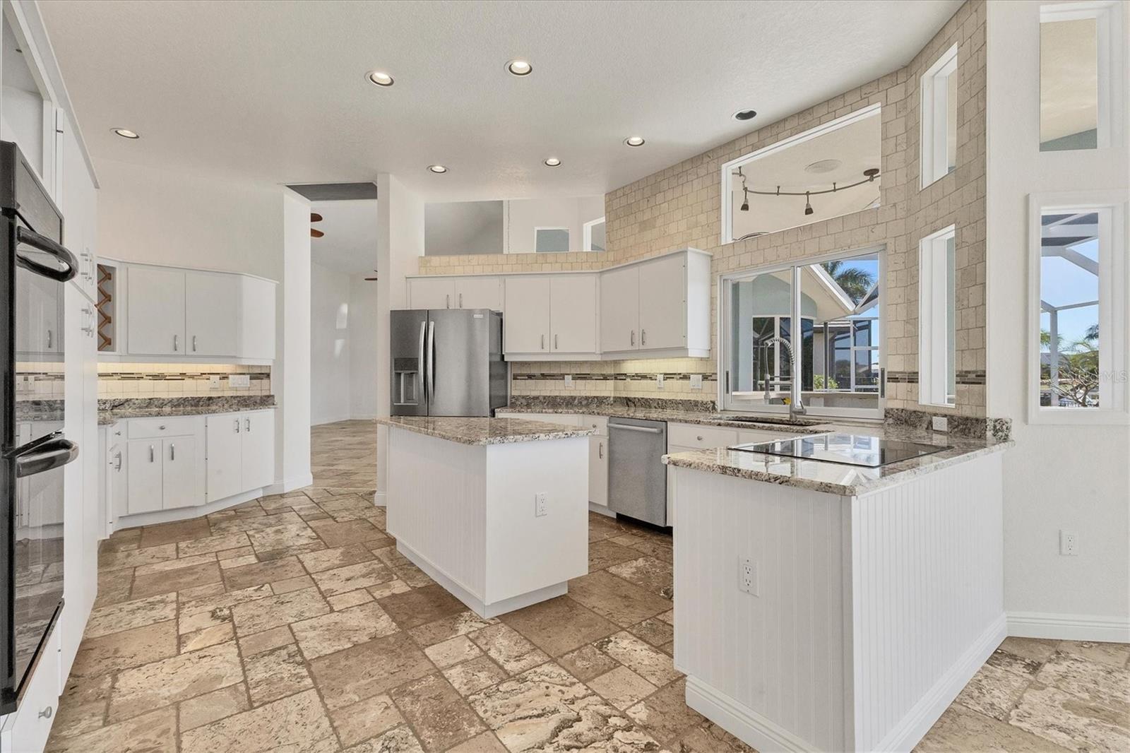 PUNTA GORDA ISLES SEC 11 - Residential