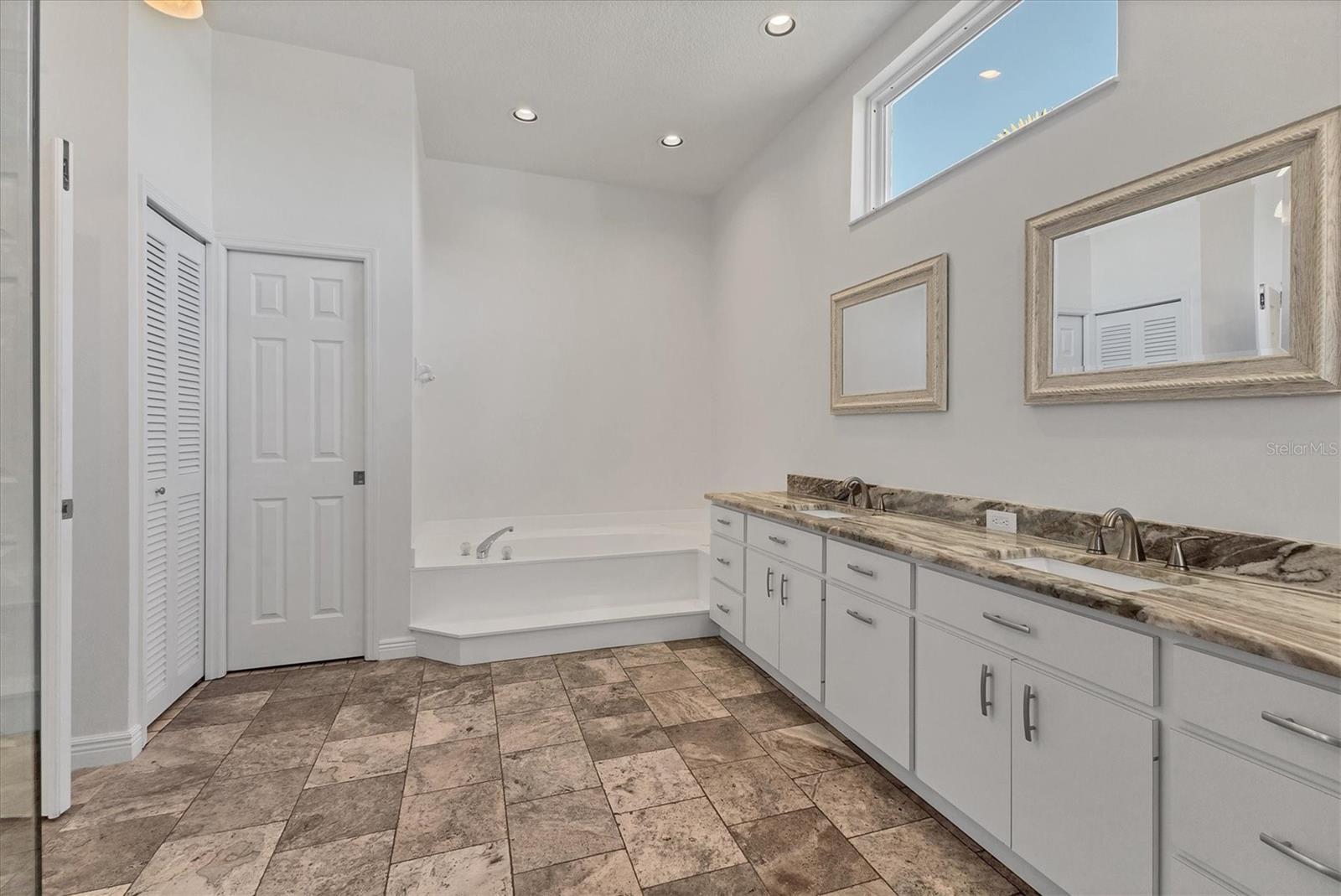 PUNTA GORDA ISLES SEC 11 - Residential