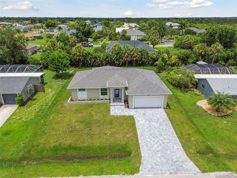 A home in PORT CHARLOTTE