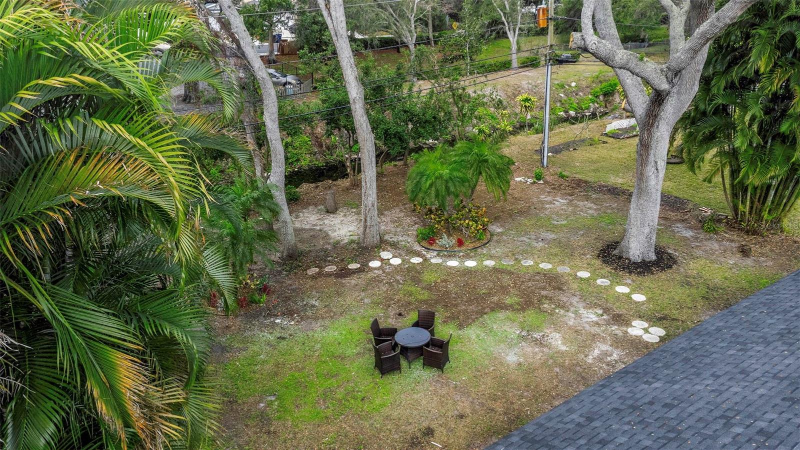 BARRINGTON HILLS - Residential