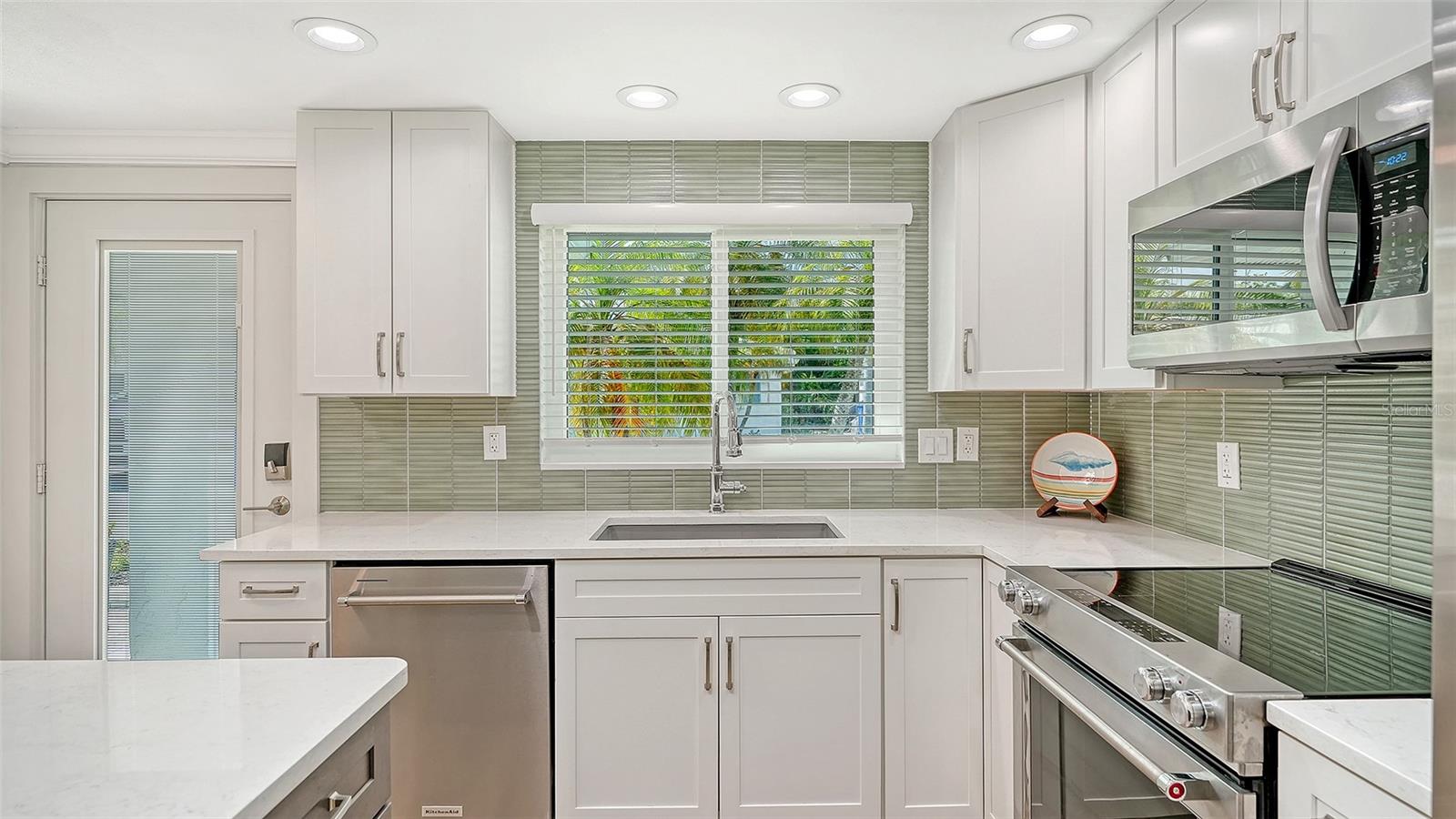 SPANISH MAIN YACHT CLUB CONDO - Residential