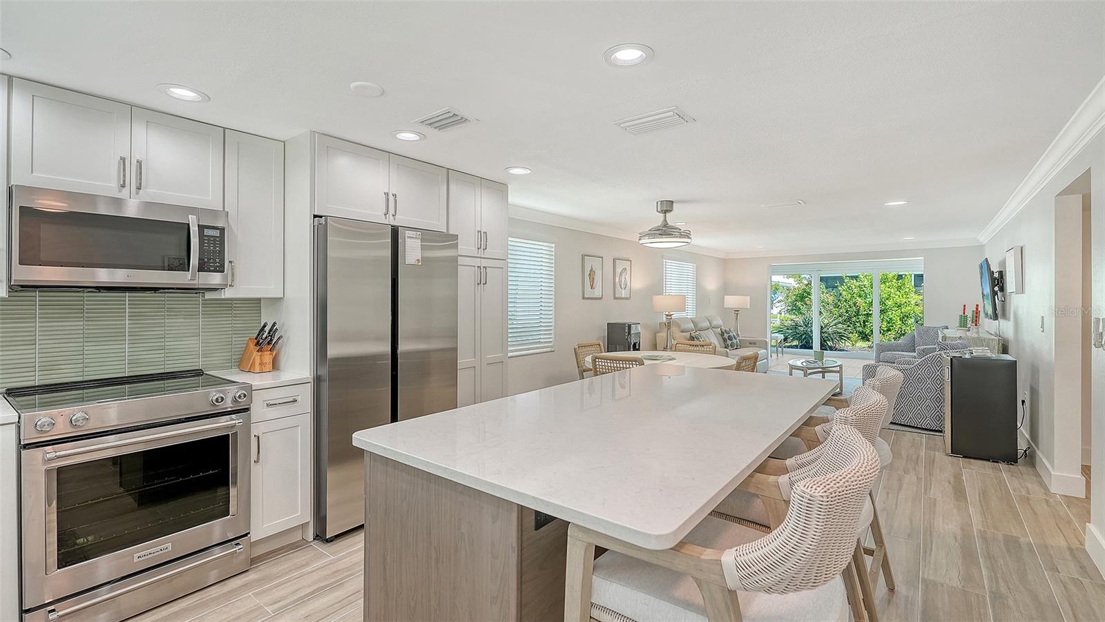 SPANISH MAIN YACHT CLUB CONDO - Residential