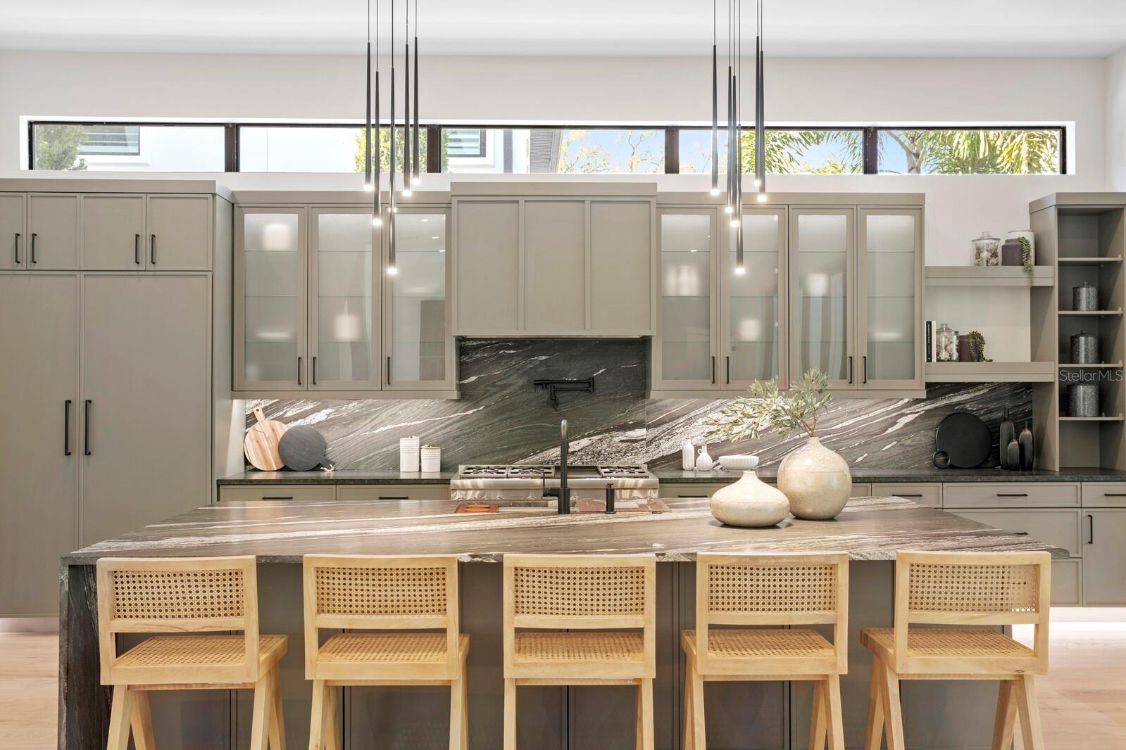 PICADILLY - Residential