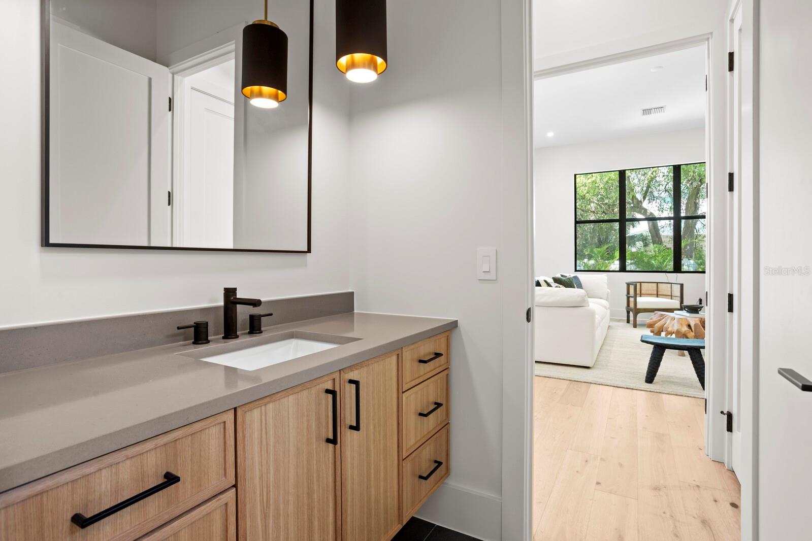 PICADILLY - Residential