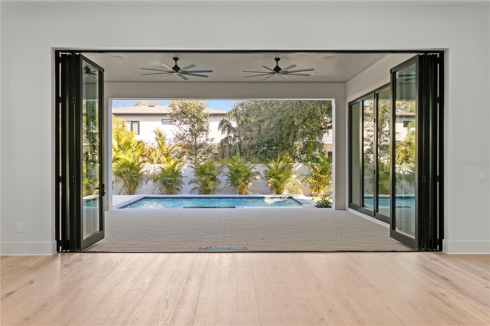 PICADILLY - Residential