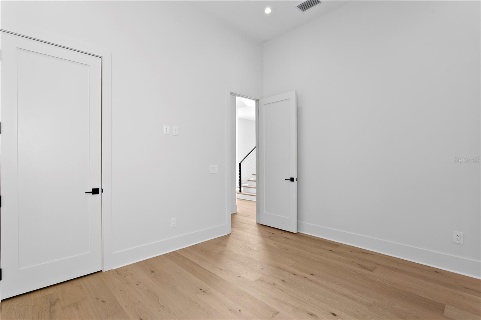 PICADILLY - Residential