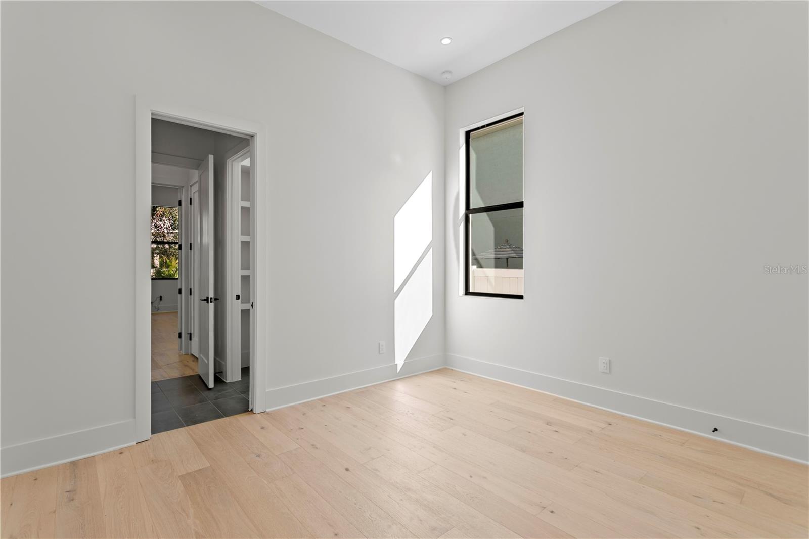 PICADILLY - Residential